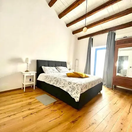 Casa De La Luz Syracuse