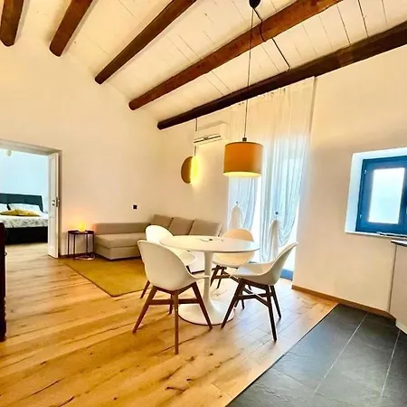 Casa De La Luz * سيراكوزا